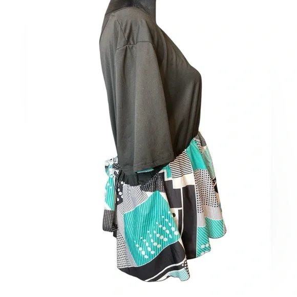 Shein Stylish Black and Teal Women's Top - Picture 3 of 10